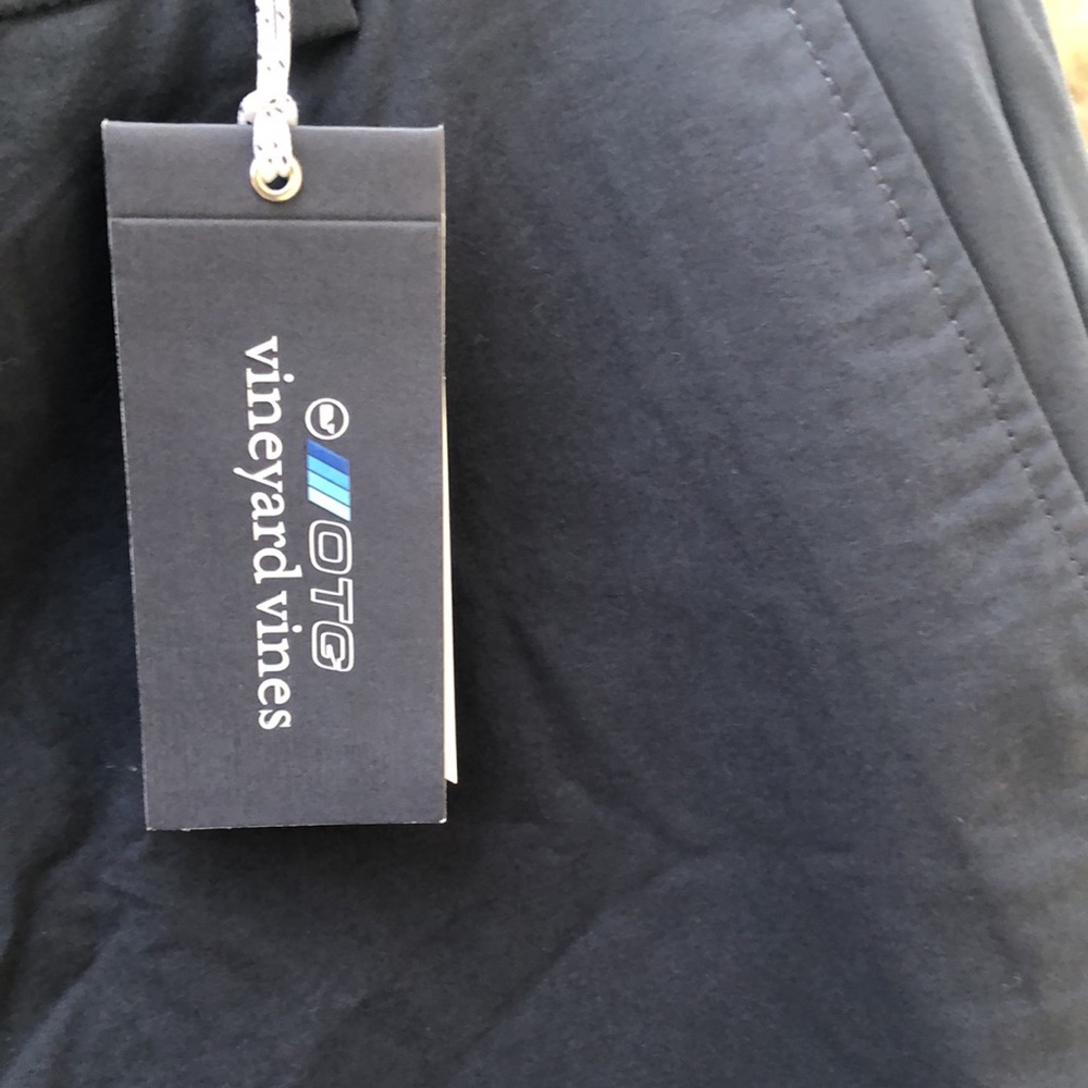 🚨B2G1 New VINEYARD VINE Blue Classic Fit Shorts - Picture 3 of 5